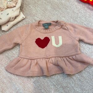 Baby gap size 0 to 3 months sweater girls